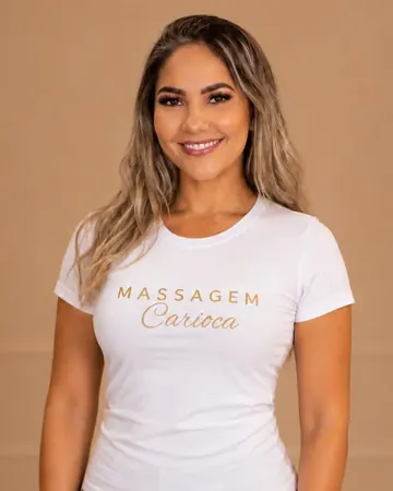 Alice, terapeuta da Massagens Carioca