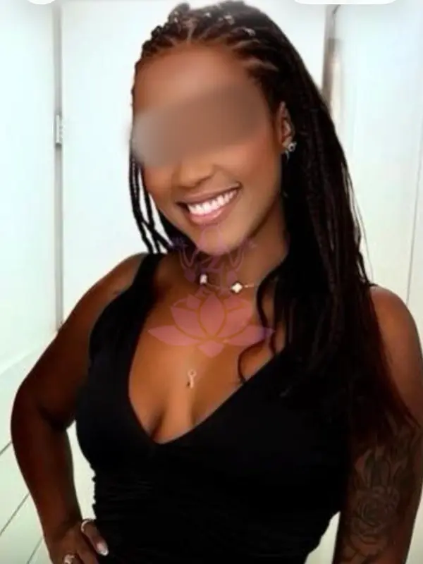 Hanna, terapeuta da Massagens Carioca