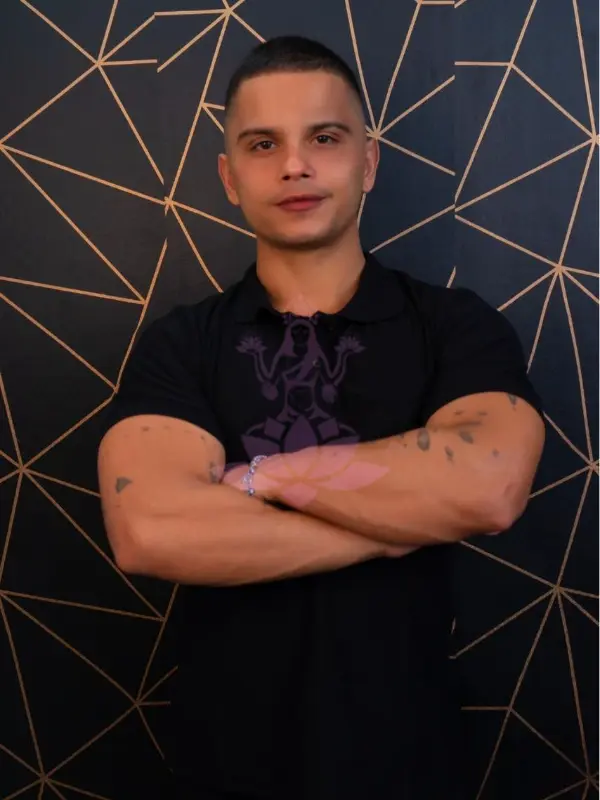 Pietro, terapeuta da Massagens Carioca